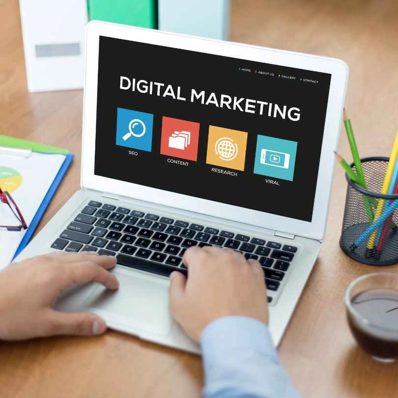 Digital-marketing-for-graphic-designer